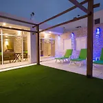 Hosteria Los Tilos
