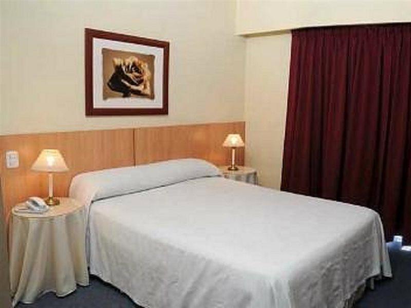 Tilos Hotel Villa Carlos Paz